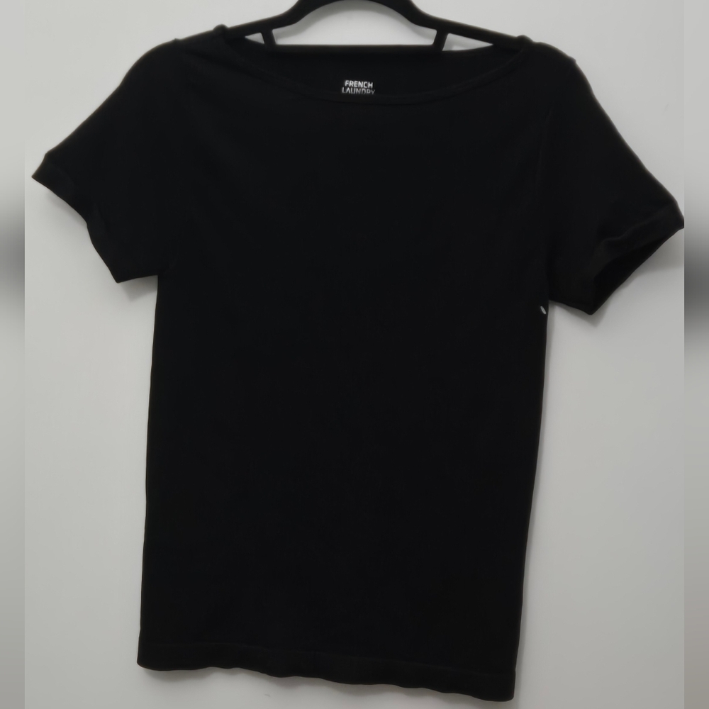 🥊NEW French Laundry Classic Black Short Sleeve Top
